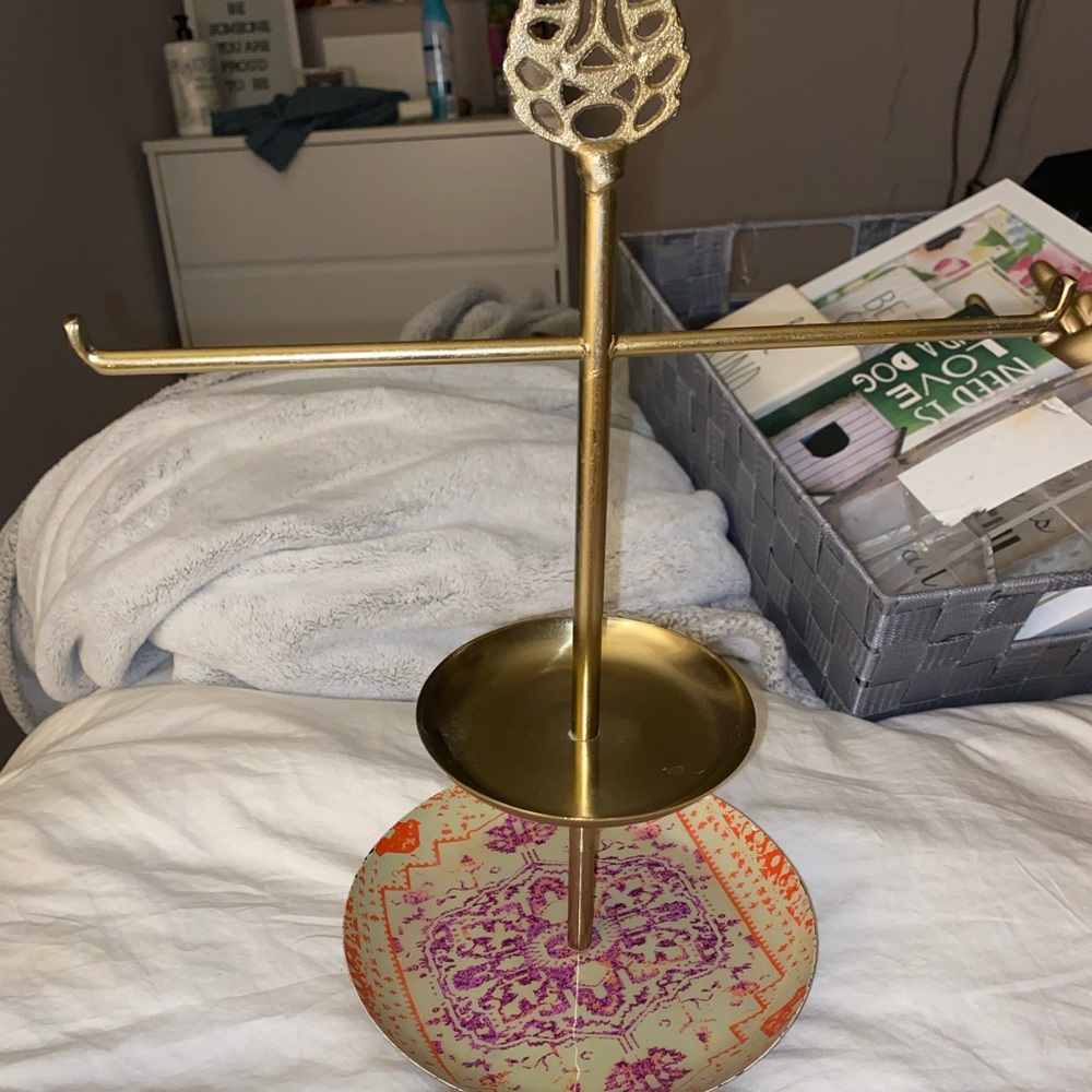Jewelry organizer